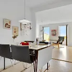 Apartament 119 *